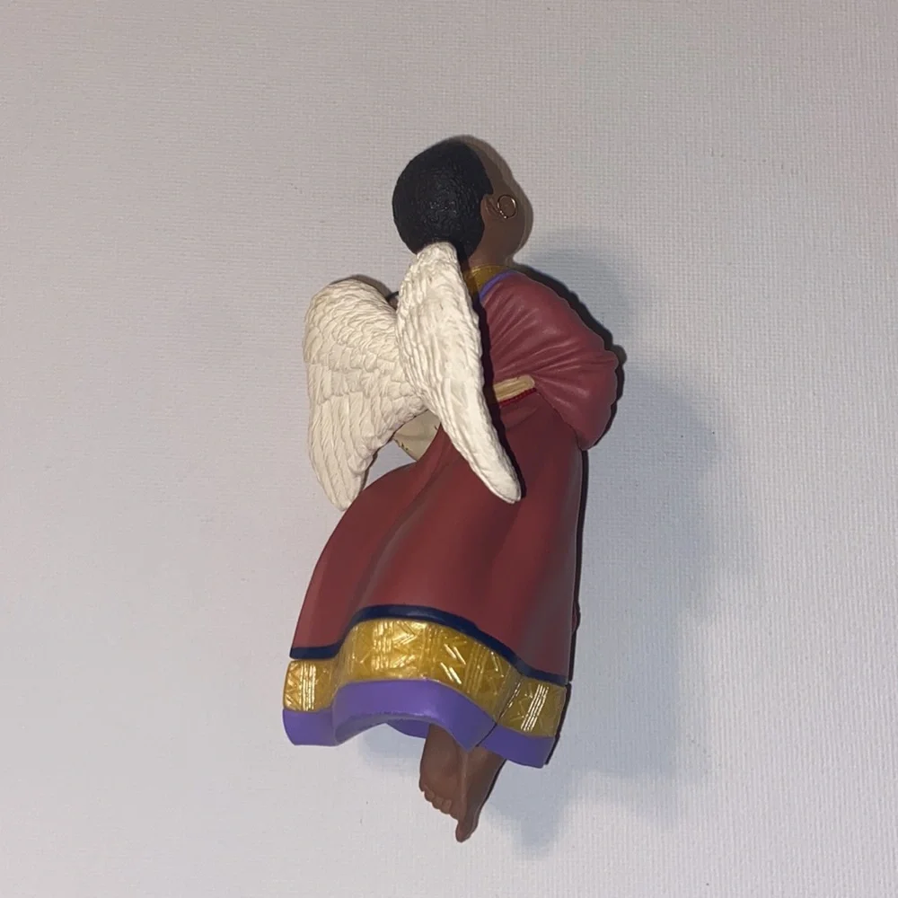 A Celebration of Angels Hallmark Keepsake Ornament Handcrafted in 1995